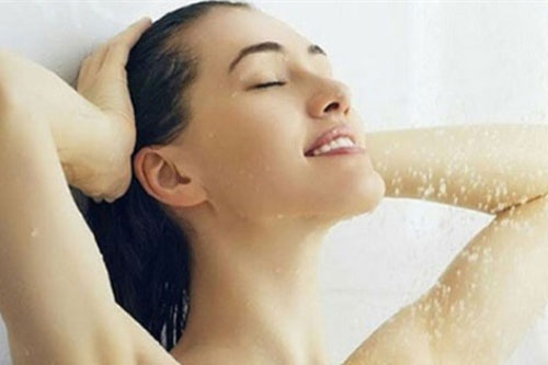 Điều gì xảy ra với cơ thể khi không dùng xà phòng tắm?
