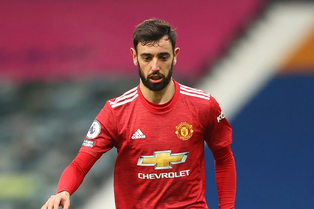 Tiền vệ trung tâm: Bruno Fernandes (Man Utd).