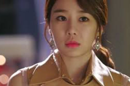 Thấy em gái khoe được cầm hết thẻ ngân hàng của bạn trai, lòng tôi mừng thầm nhưng lời giải thích sau đó mới thực sự chấn động!