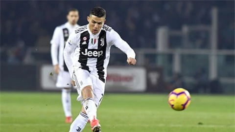 Juventus cần khoảnh khắc phi thường của CR7