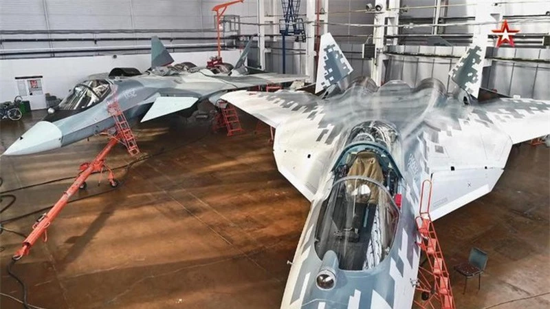 Tiem kich Su-57 qua xin khien phi cong co the ngat trong khi bay-Hinh-14