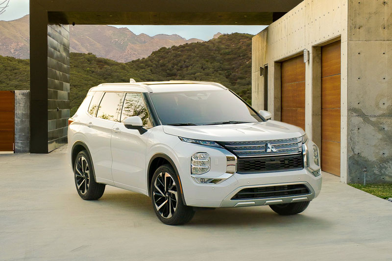 Mitsubishi Outlander 2022 trình làng: ‘Lột xác’, tăng giá bán