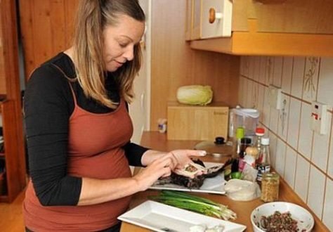 Bà bầu nghén ăn xác động vật
