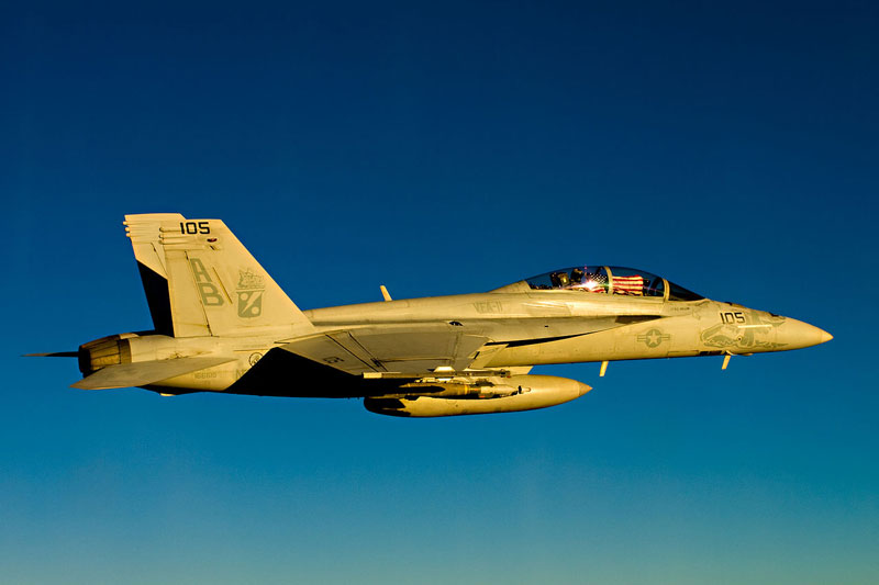 Chiến cơ Nga đánh chặn thành công máy bay chiến đấu-ném bom Mỹ