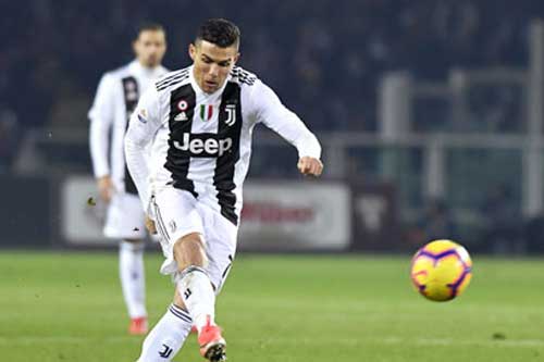 Juve cần khoảnh khắc phi thường của CR7