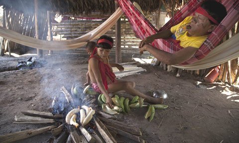 Những tộc người "thời tiền sử" còn lại ở Аmazon