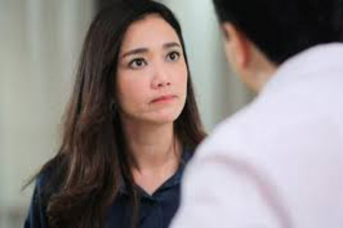 Từ bệnh viện đi ra, tôi mừng vì thai nhi phát triển tốt thì chồng buông một câu đắng chát tột cùng