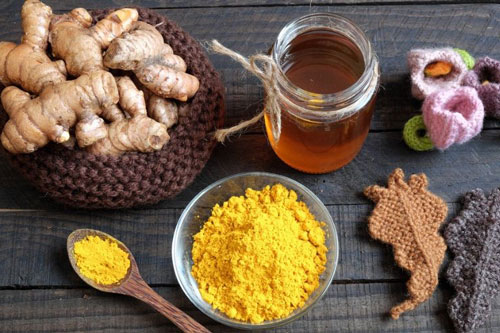 Da đẹp mịn màng chỉ bằng cách dùng mật ong