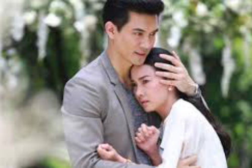 Tết nào cũng bị cả họ ''sỉ vả'' chuyện vợ không sinh được con trai, chồng có quyết định cực rắn khiến ai nấy nể phục