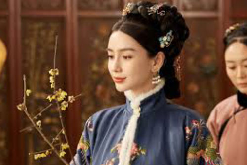 Những phi tần bí ẩn nhất hậu cung nhà Thanh: Người có lai lịch mơ hồ nhưng vẫn sống qua 5 đời Hoàng đế, kẻ đột ngột "bốc hơi" khỏi sử sách