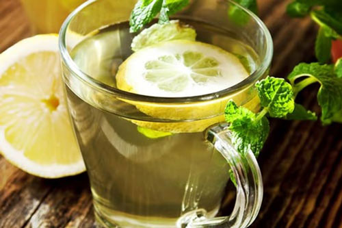 5 không khi bạn uống nước chanh ấm buổi sáng