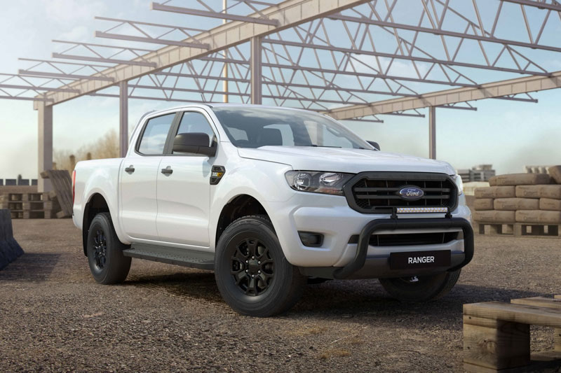 Ford Ranger phiên bản đặc biệt sử dụng động cơ 5 xi lanh, giá hơn 900 triệu đồng