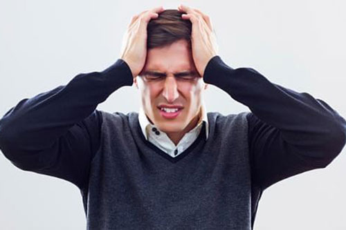 Những kiểu đau đầu cảnh báo bệnh cực kỳ nguy hiểm, đến bệnh viện càng sớm càng tốt