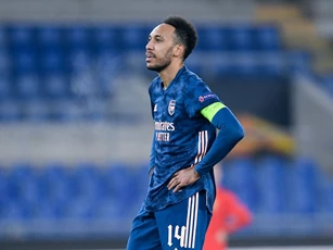 Aubameyang xin lỗi vì phung phí cơ hội ở trận gặp Benfica