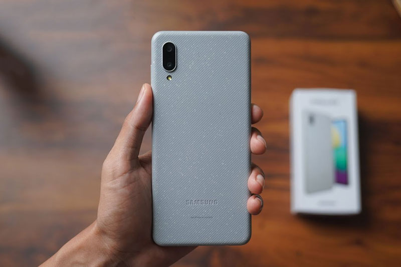 Samsung Galaxy A02 với pin 5.000 mAh, giá 2,59 triệu tại Việt Nam