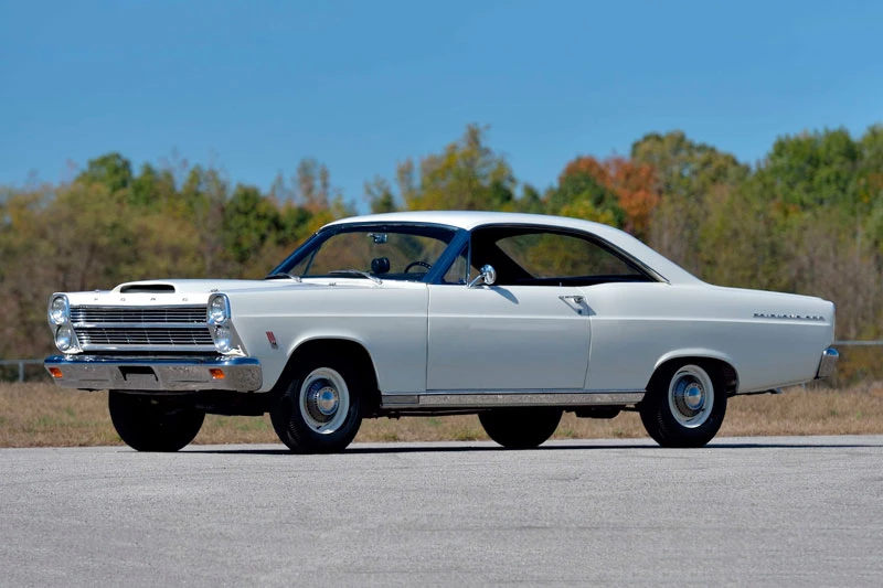 6. Ford Fairlane 500 R-Code 1966.