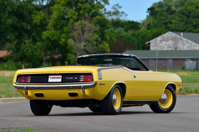 8. Plymouth Hemi Cuda Convertible 1970-1971.