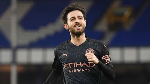 Man City vẫn có một Silva