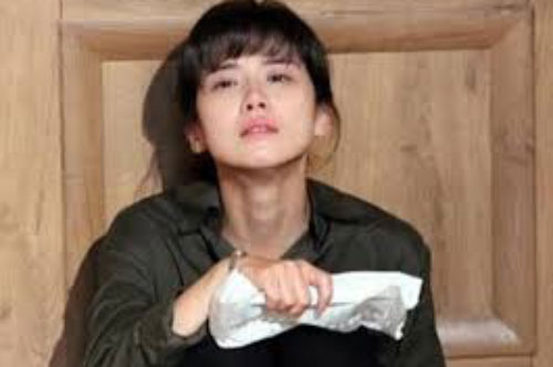 Quyết ly hôn sau 6 tháng cưới vì lấy phải chồng ích kỷ, chi ly từng đồng với chính bố mẹ đẻ, không dám để vợ cầm tiền vì "chưa đủ tin"