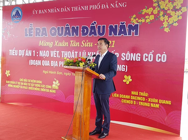 Chủ tịch UBND TP Đà Nẵng Lê Trung Chinh yêu cầu BQL dự án và Liên danh nhà thầu phải đặt cái tâm vào công trình khơi thông sông Cổ Cò