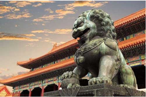 Tử Cấm Thành có một con sư tử đá không ai dám đến gần, du khách cũng được khuyến cáo không chụp ảnh cạnh nó - Vì sao?