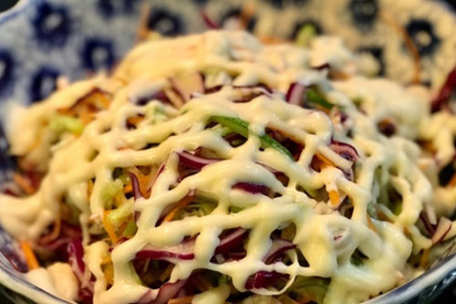 Cách làm salad bắp cải trộn sốt mayonnaise thanh đạm, dễ làm
