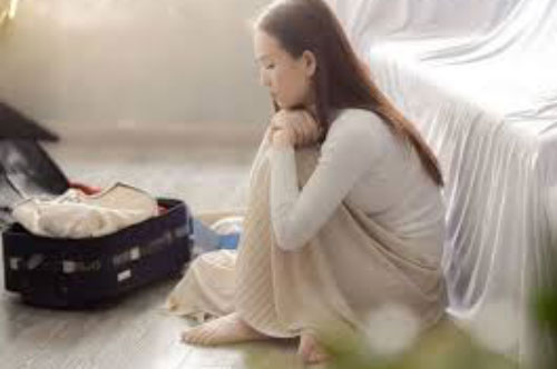 Tháng nào chồng cũng đưa cho tôi 90 triệu, cứ tưởng chồng yêu thương tin tưởng vợ lắm, ngờ đâu sự thật lại quá đỗi đau đớn