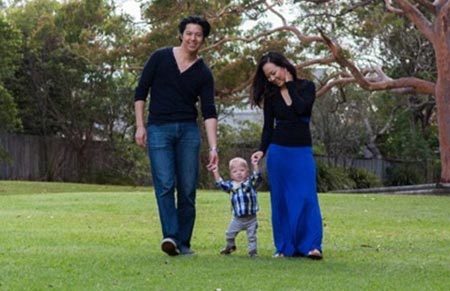 Hy hữu chuyện cha mẹ tóc đen sinh con tóc vàng