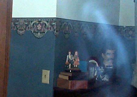 Giải mã bí ẩn hiện tượng thấy ma