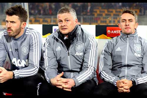 3 thành viên MU dương tính Covid-19, trận gặp Newcastle vẫn diễn ra