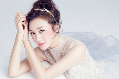 Không phải vòng 1 căng tròn, đây chính là điều ở phụ nữ mà đàn ông thích ngắm nhìn nhất