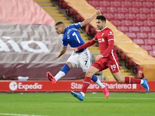 Ozan Kabak: Không thể tệ hơn với Liverpool