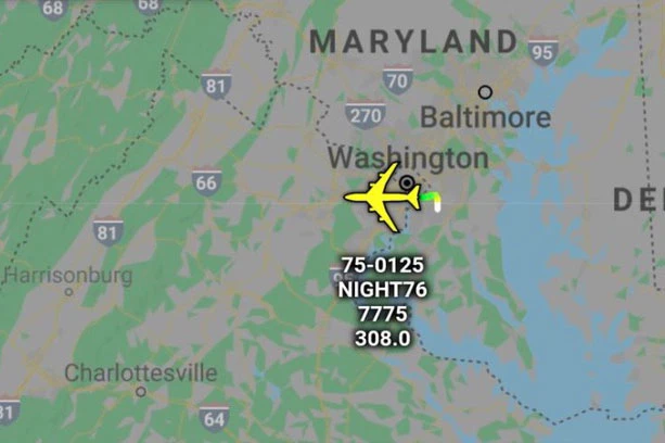 Boeing E-4B Nightwatch cất cánh từ sân bay quân sự Andrews. Ảnh: CivMilAir.