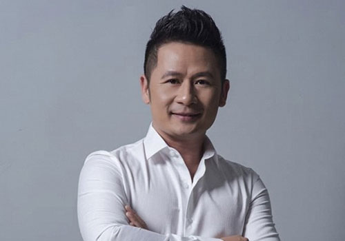 Bằng Kiều: Gã đàn ông 48 tuổi tài hoa giữ tình bạn với vợ cũ, chịu khó chạy show kiếm tiền nuôi con