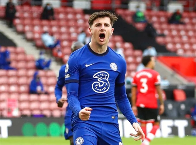 ... và Mason Mount