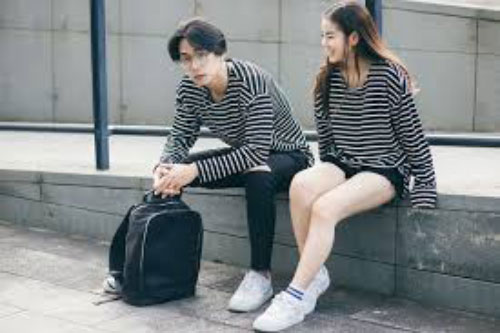 Trở lại sau chuyến về quê, nhận được câu hỏi "lạ" từ hàng xóm, phát hiện sự dối trá của người yêu, cô gái "phá án" cực đỉnh