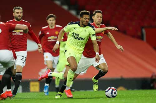 Điểm nhấn MU vs Newcastle: James thăng hoa, Martial lại mờ nhạt