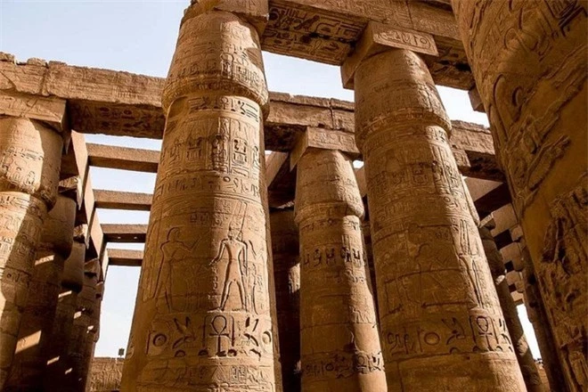 Khám phá vẻ đẹp huy hoàng của các kỳ quan Ai Cập cổ đại ảnh 15