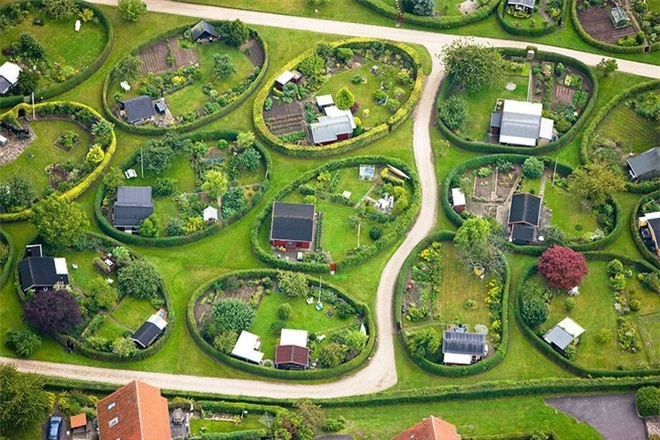 Những khu vườn hình bầu dục độc đáo ở Copenhagen - Ảnh 1.