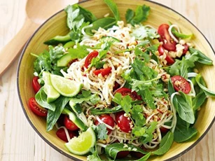 Lợi ích sức khỏe tuyệt vời khi ăn salad mỗi ngày