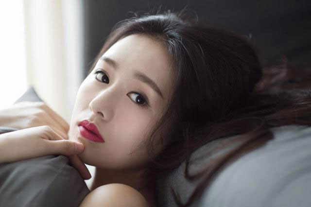 Phụ nữ thực dụng có gì sai trái, càng lấy chồng sinh con thì phụ nữ càng phải yêu tiền