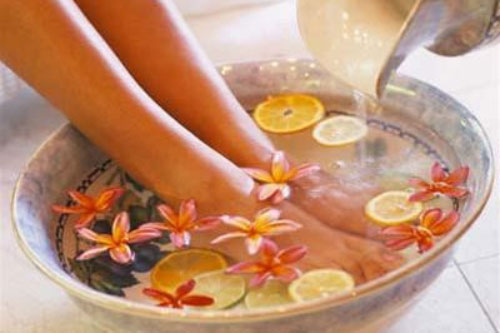 5 mẹo nhỏ chữa hôi chân vừa rẻ vừa dễ làm