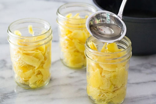 Mỗi sáng ăn 1 thìa gừng ngâm với thứ này cân nặng giảm cực nhanh