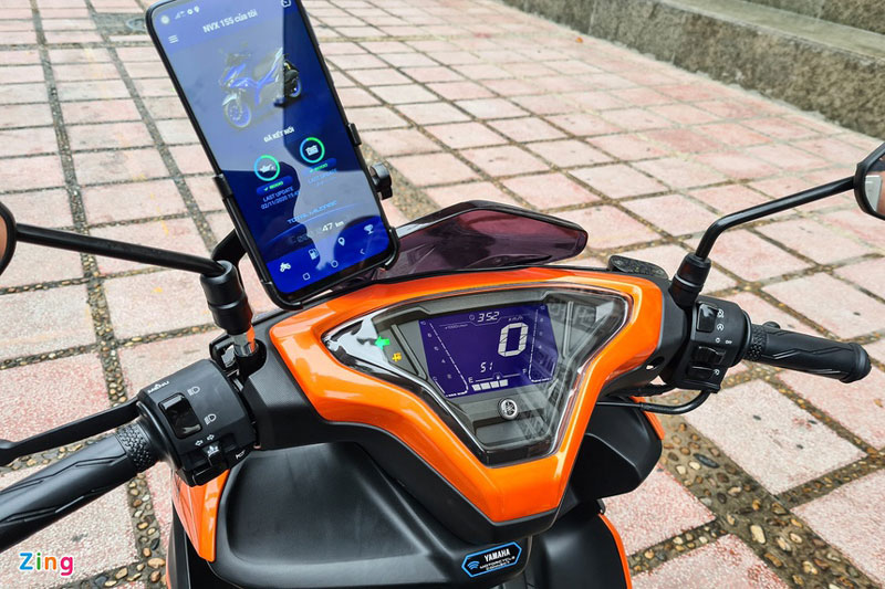 Tính năng kết nối với điện thoại thông minh trên xe máy có thực sự hữu ích?