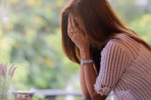 Người yêu cũ về nước, tôi định gặp anh để tạm biệt lần cuối nào ngờ chồng đã bày mưu khiến tôi ôm nỗi đau khổ tột cùng