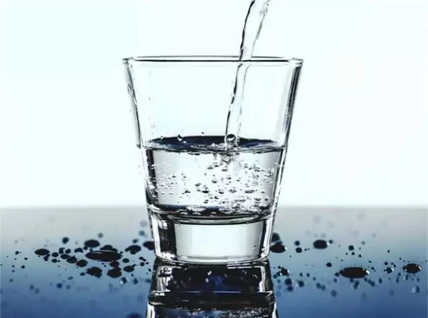 Uống nước lọc để giảm cân kiểu Nhật