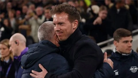 Tottenham 'chấm' Nagelsmann nếu sa thải Mourinho