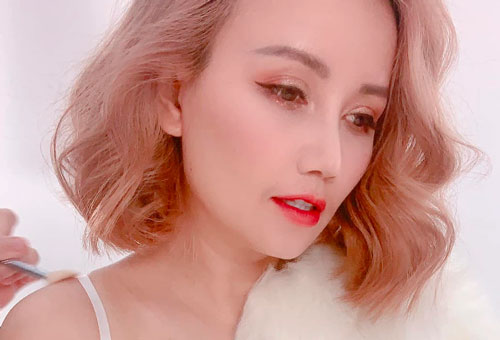 Nữ diễn viên 4 đời chồng: 'Tôi yêu ai, lấy ai thì ảnh hưởng gì đến mọi người?'