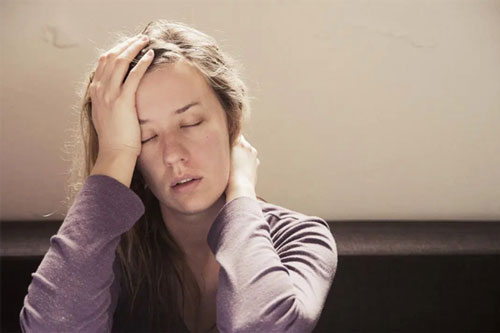 7 dấu hiệu cảnh báo cơ thể thiếu canxi nghiêm trọng, có thể tử vong