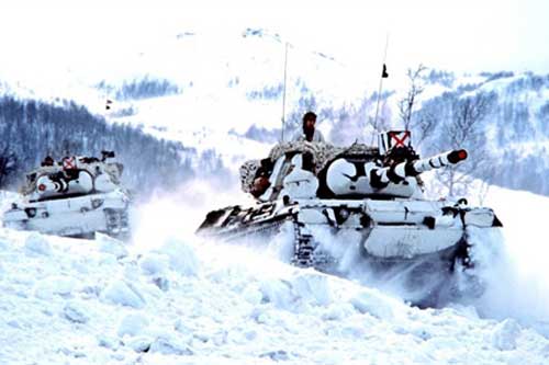 Điều gì sau tuyên bố hùng hồn NATO đấu với Nga?